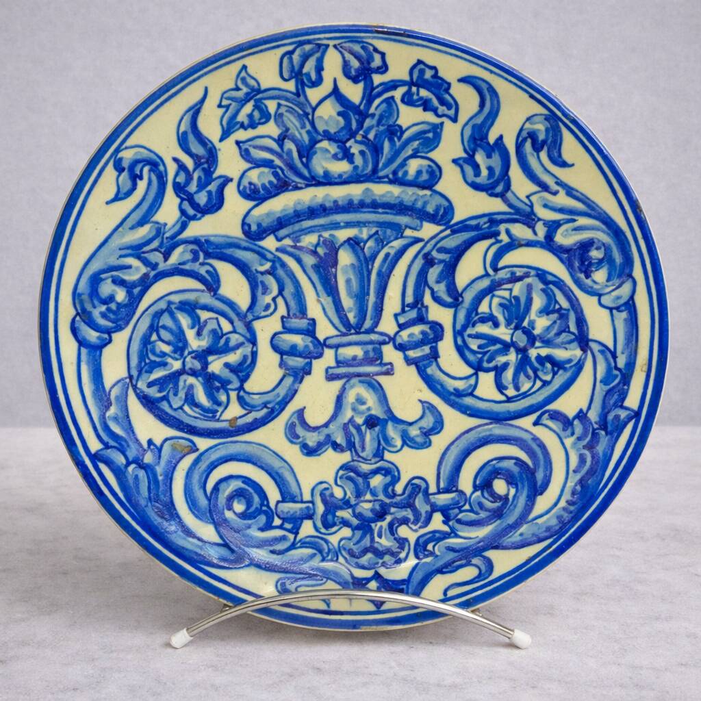 Spanish faience plate with blue decoration – 19th century
