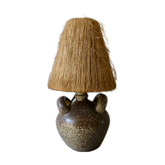 Sandstone lamp with natural fiber lampshade
