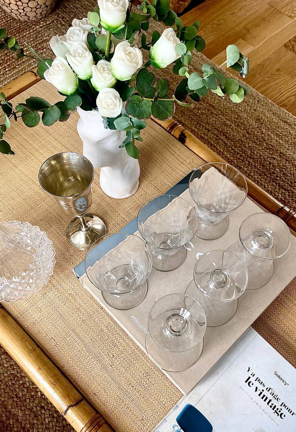 6 engraved wine glasses.