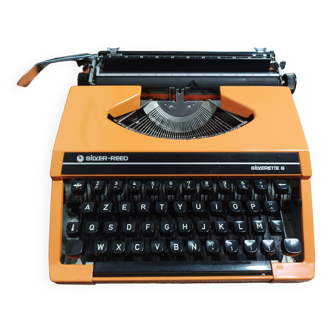 Silver Reed Silverette S Typewriter Orange