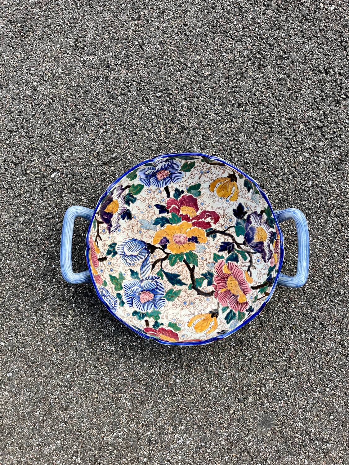 Melonniere dish in Gien earthenware with peony decoration