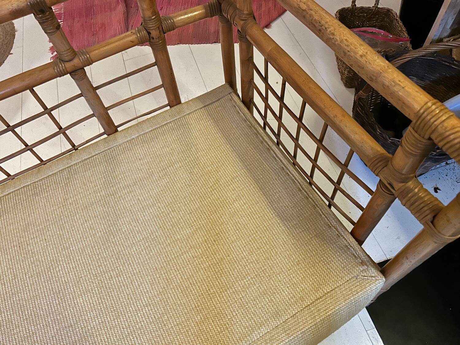 1 Rattan sofas