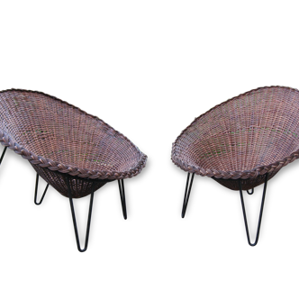 Paire de fauteuils à corbeille