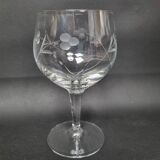 Set of 6 stemmed glasses