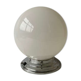 Opaline ball lamp