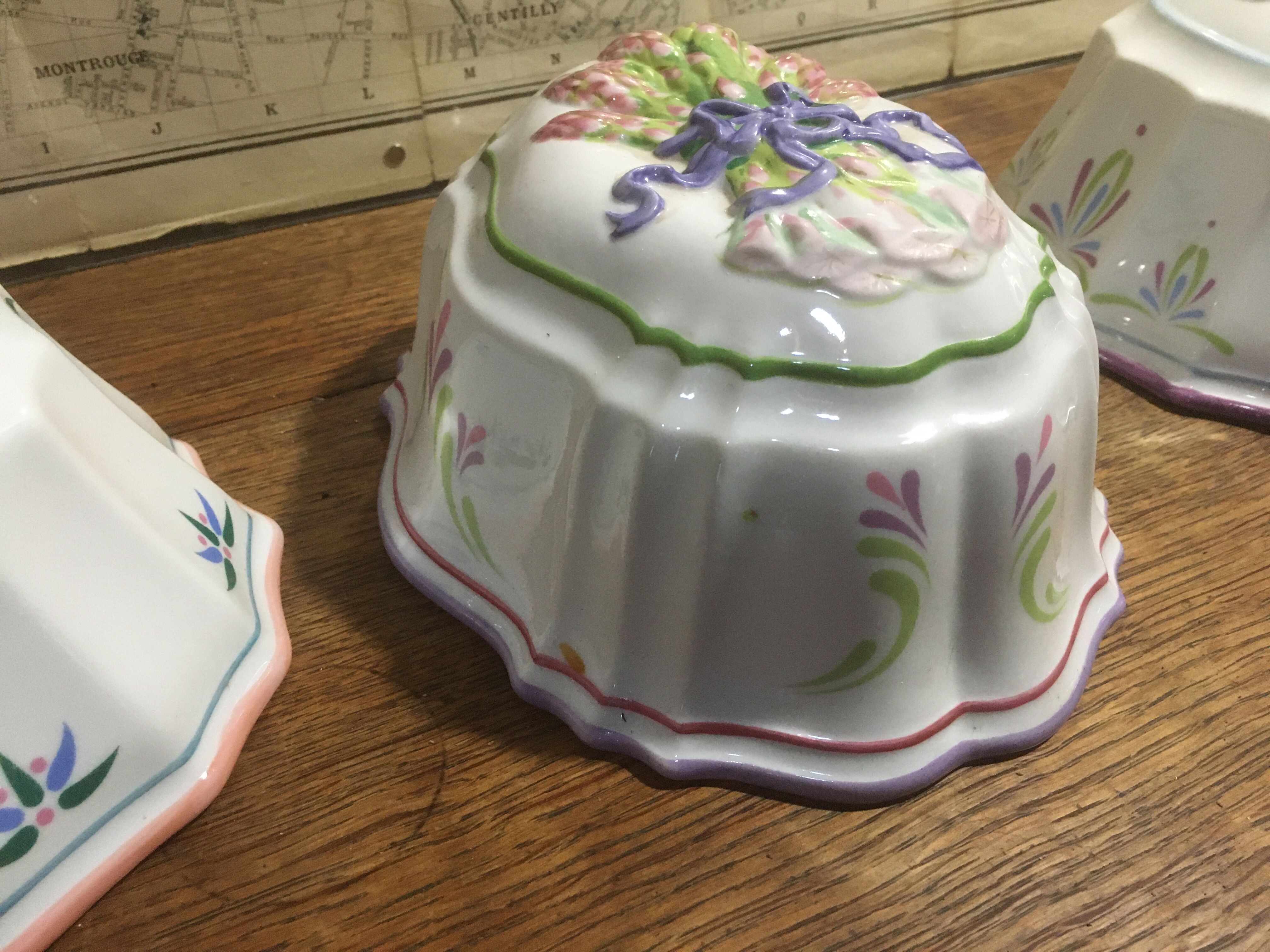 Decorative jelly mold "the blue cord"