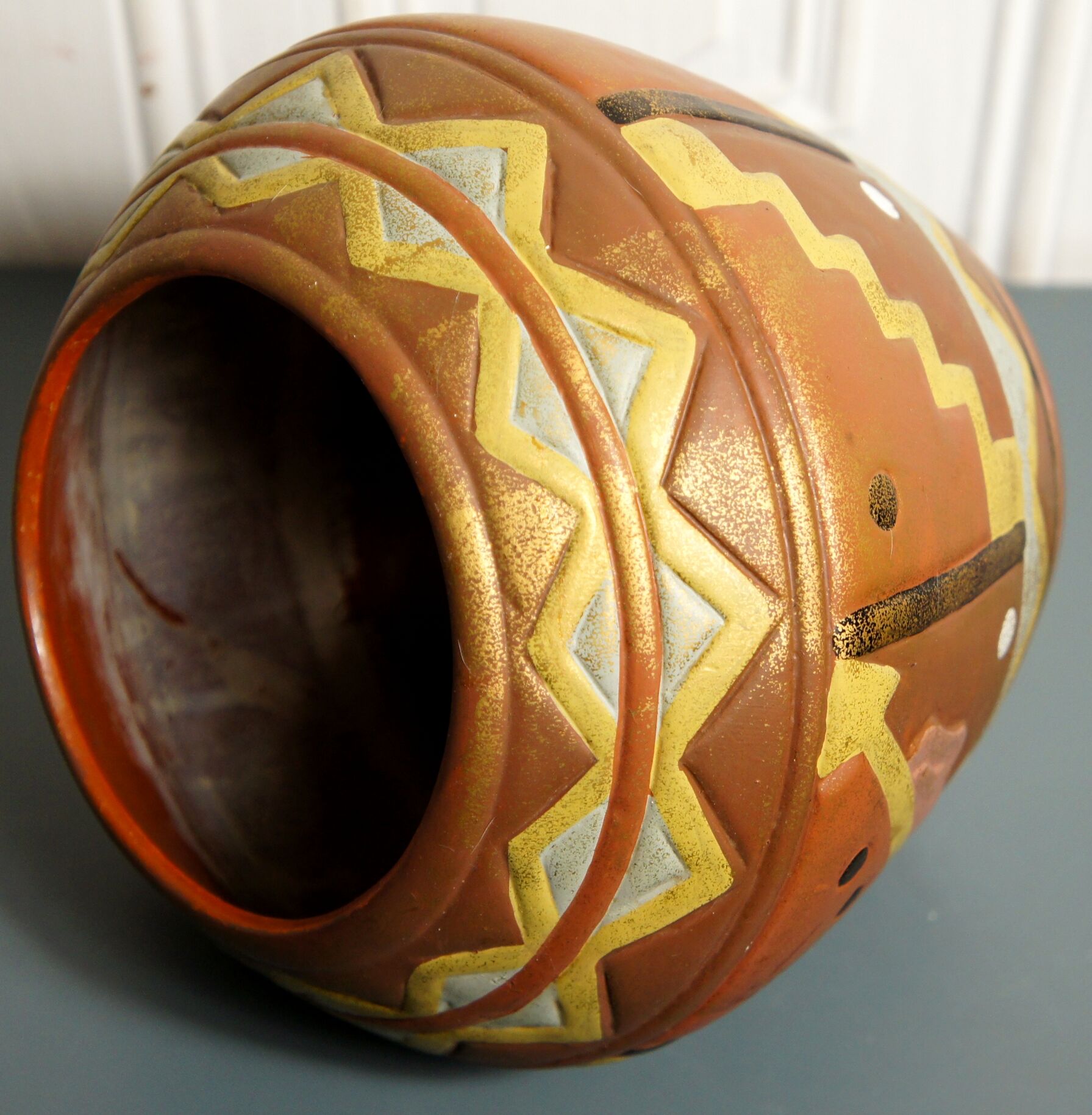 Vase terre cuite vers 1980