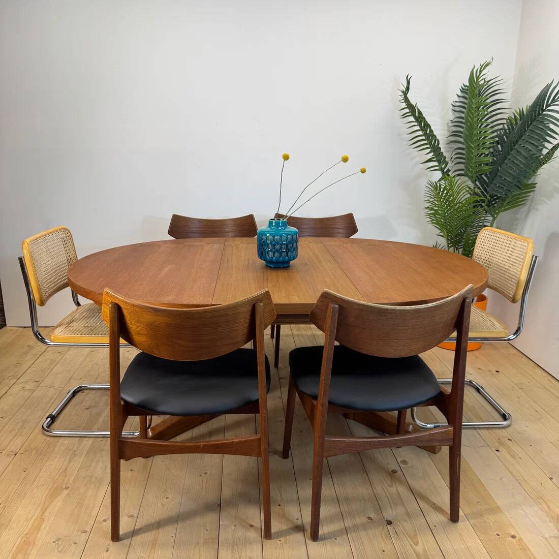 Table à manger rond extensible en teck, Danemark 1960