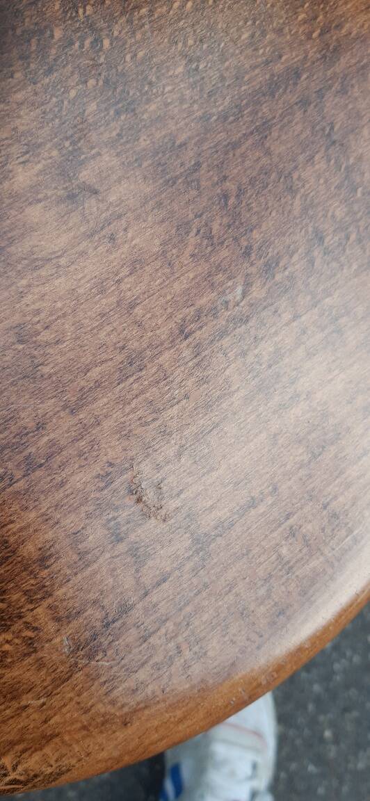 Tabouret tripode en chêne massif, France années 70