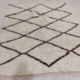 Handcrafted moroccan berber rug 178 x 152 cm