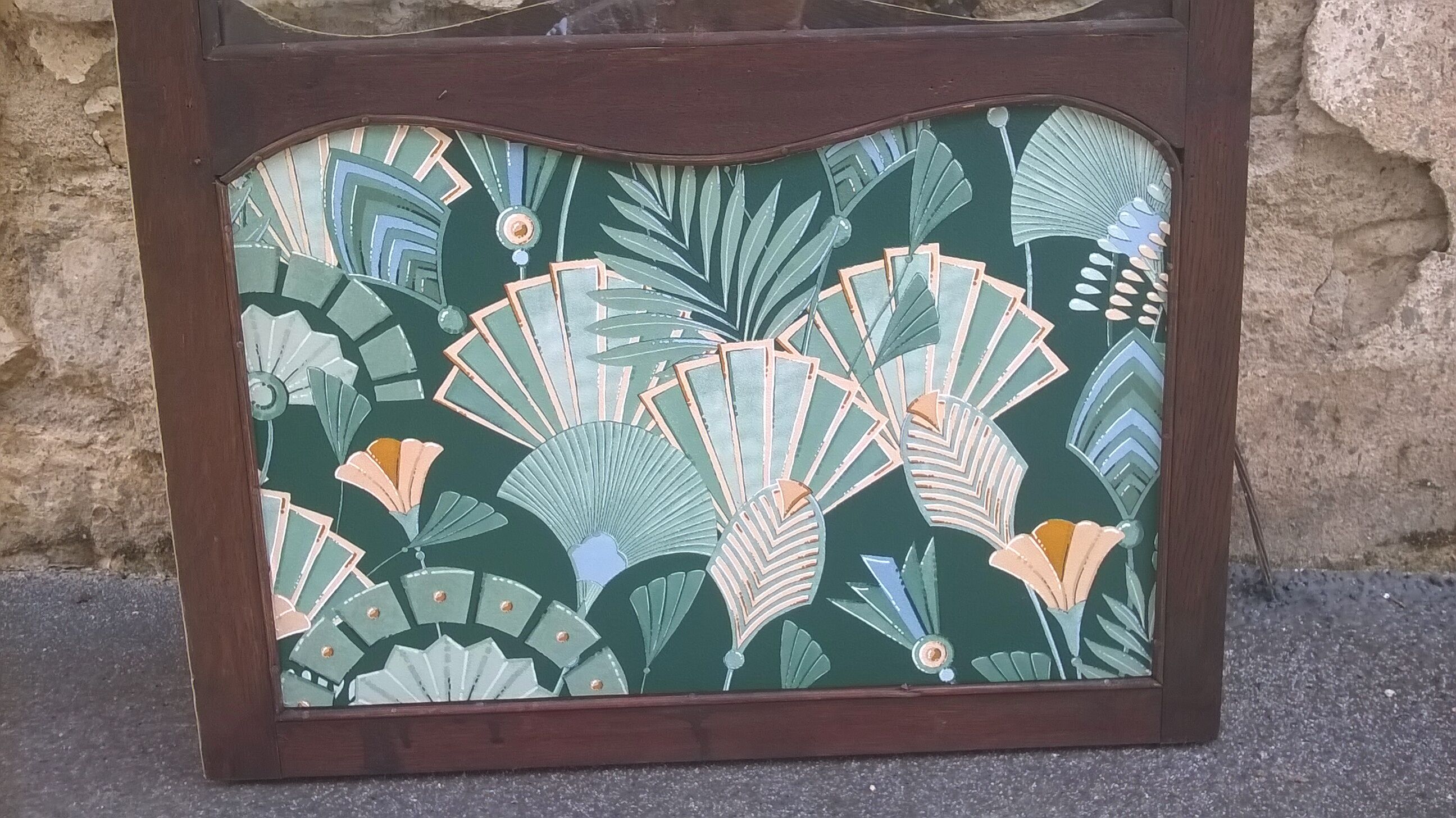 Parisian showcase cabinet 1930