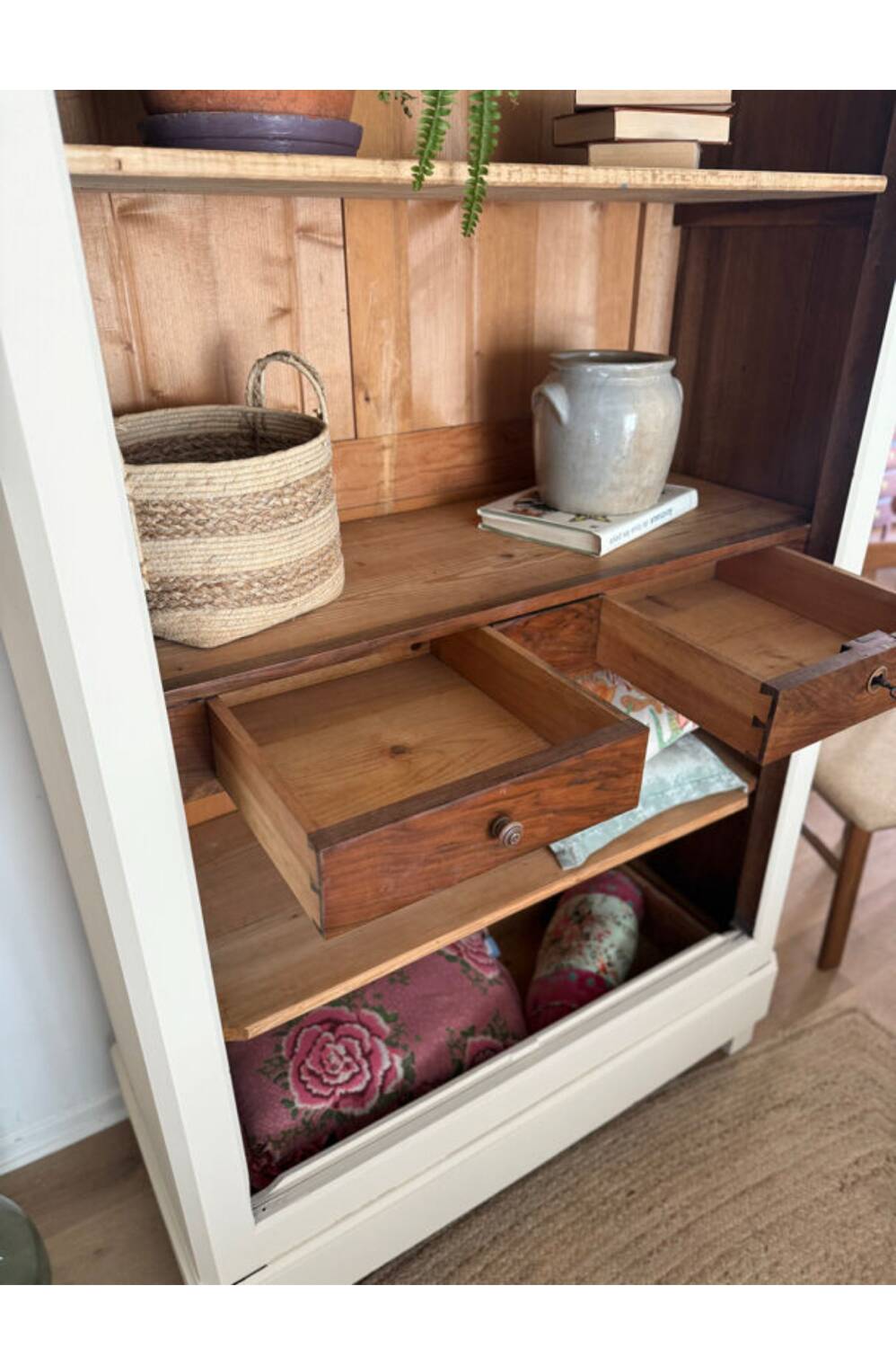 Armoire, bibliothèque