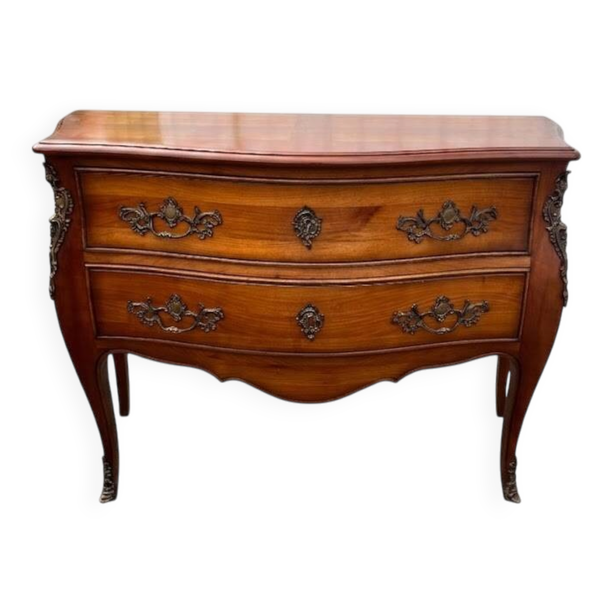 Commode ancienne de style Louis XV en bois - Commode sauteuse galbée avec b