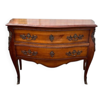 Commode ancienne de style Louis XV en bois - Commode sauteuse galbée avec b