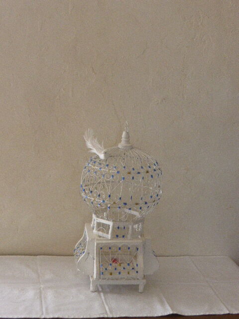 Cage has birds vintage, in wood and metal, painted in blue and white