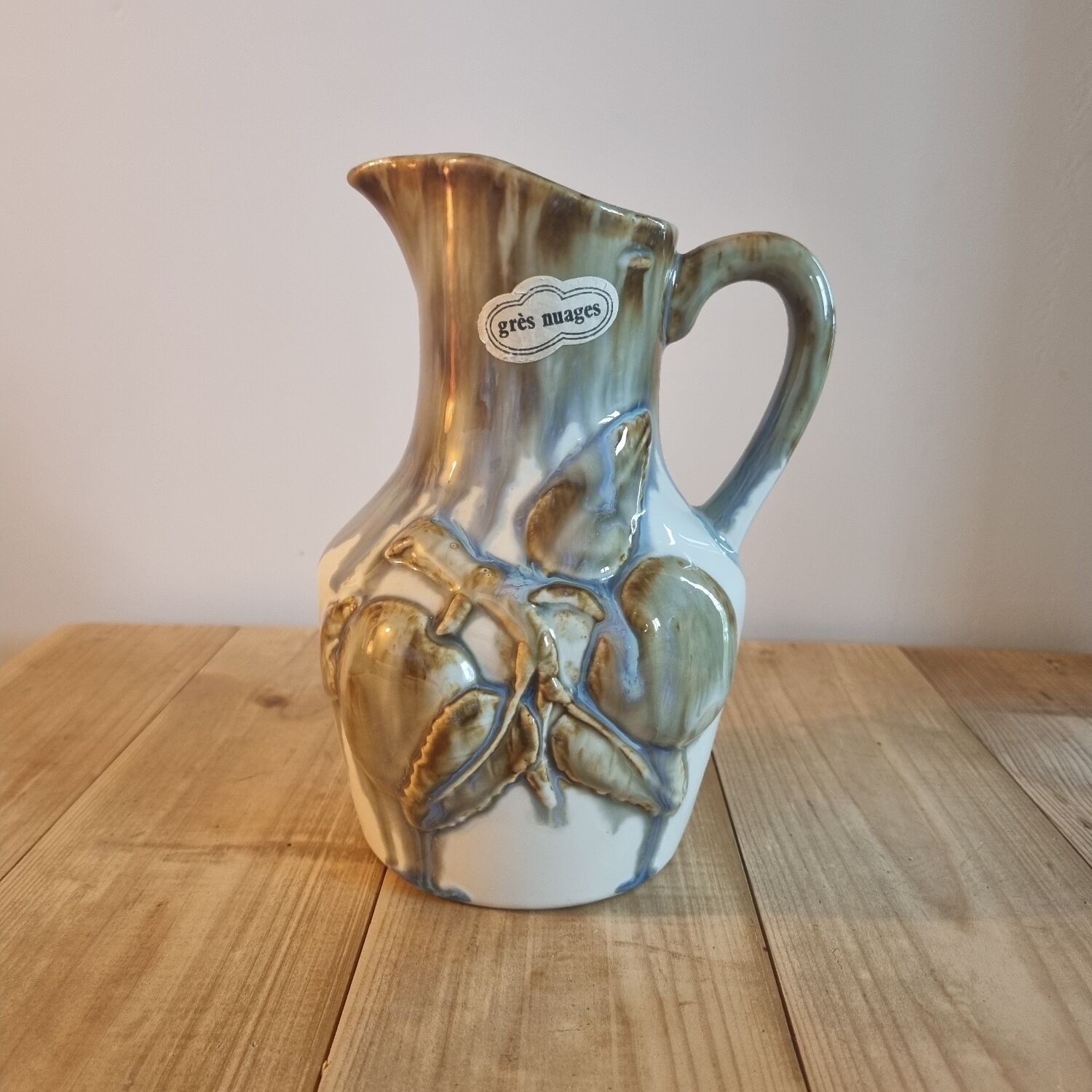 Cloud-sandstone decanters