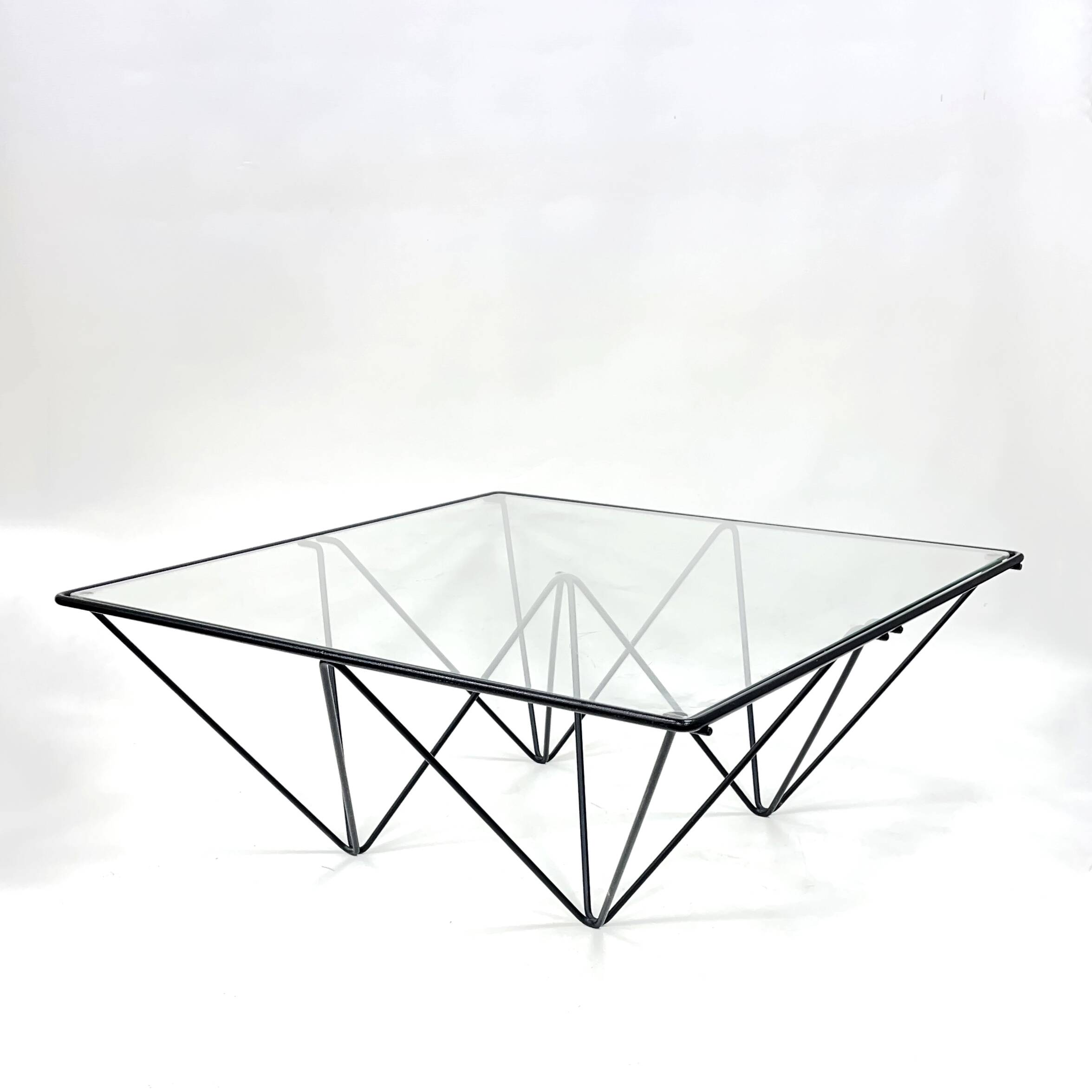Alanda coffee table – attribution to Paolo Piva, Italy, 1980s