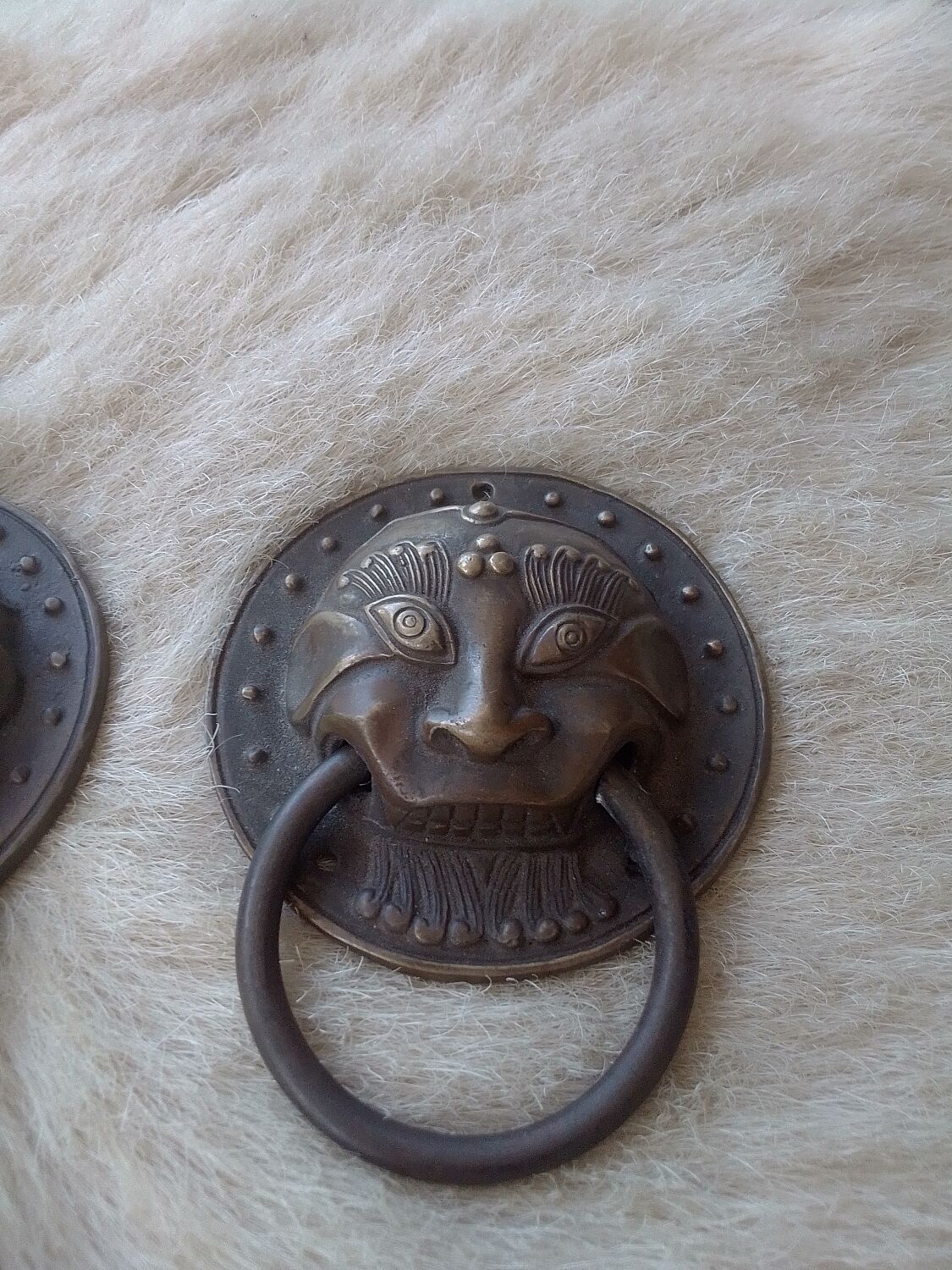 Paire de heurtoirs de porte bronze asiatique