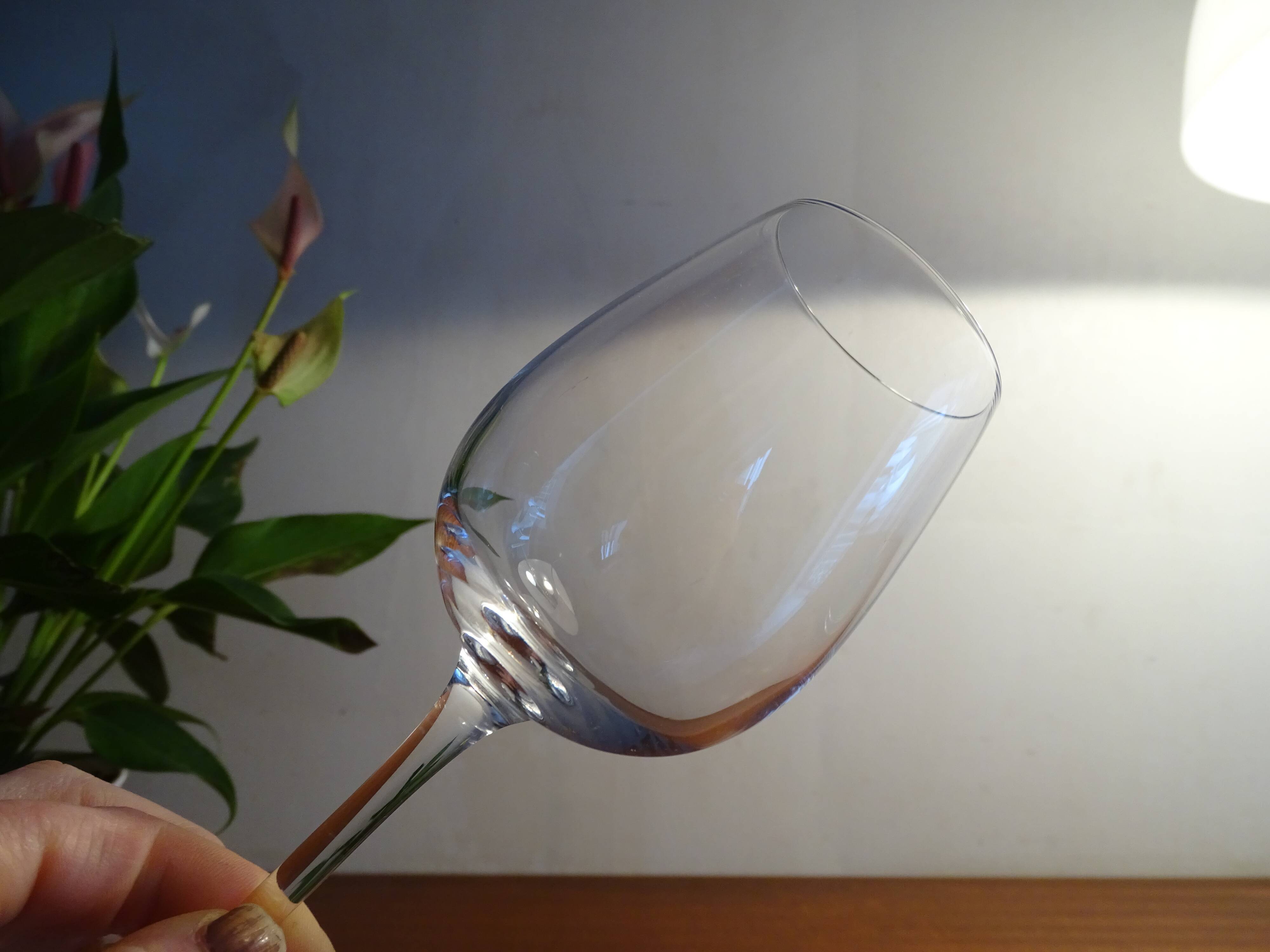 2 glasses red wine crystal Baccarat model Montaigne Optic