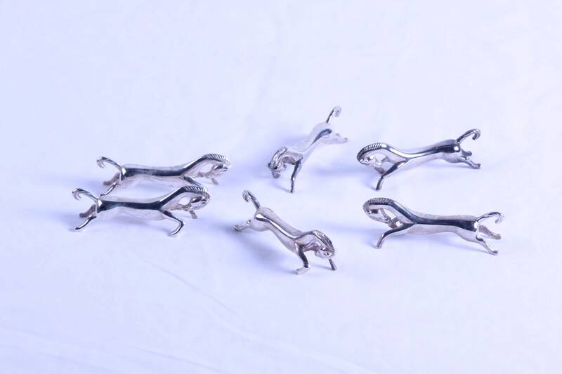 Set of 6 vintage horse knife rests