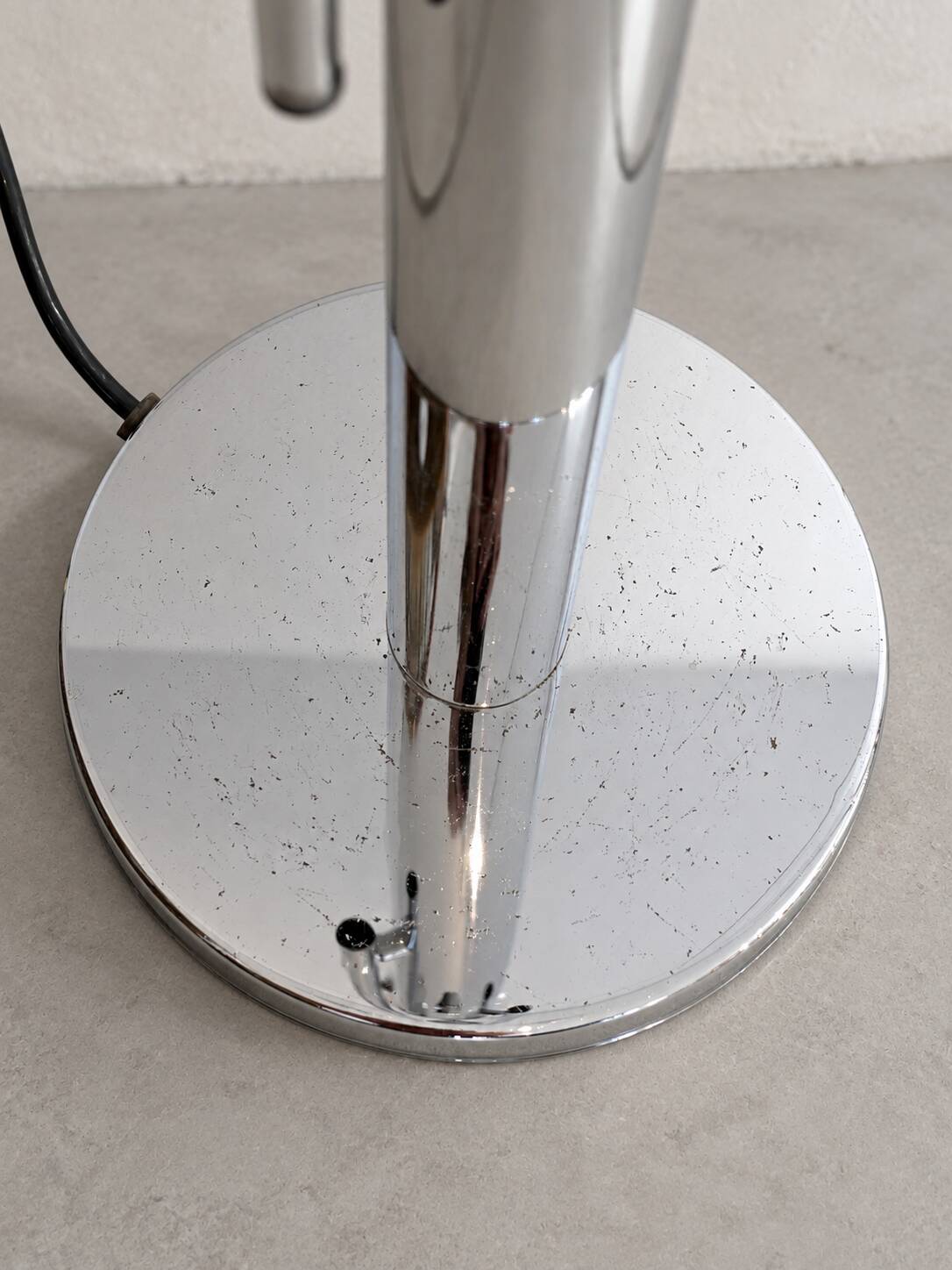1970s "cascade" floor lamp