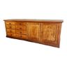Comptoir de boutique en bois vintage