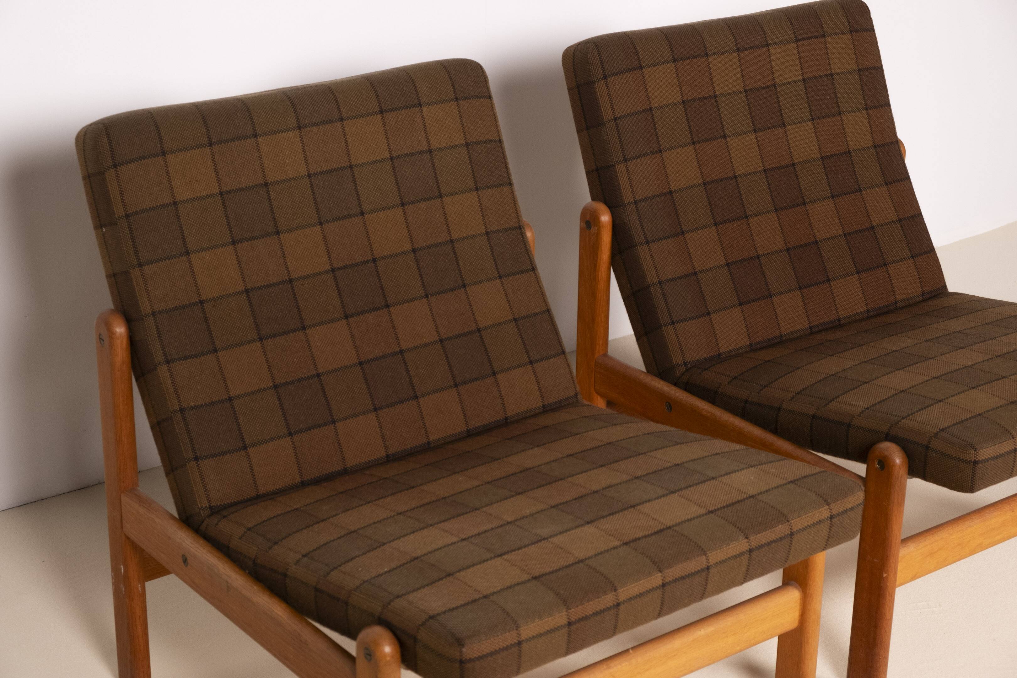 2X Jørgen Bækmark Lounge Chairs Model J84, 1971 Denmark