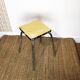 Tabouret formica jaune