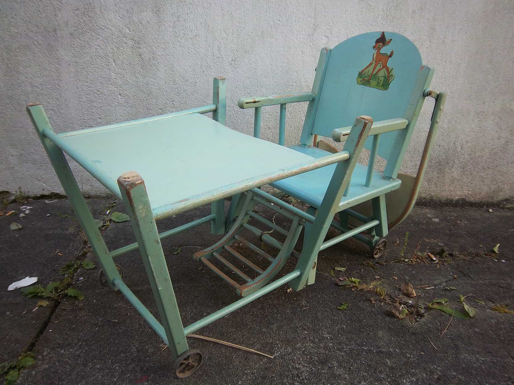 Chaise haute en bois pour bébé de 1950/1960 dans son jus