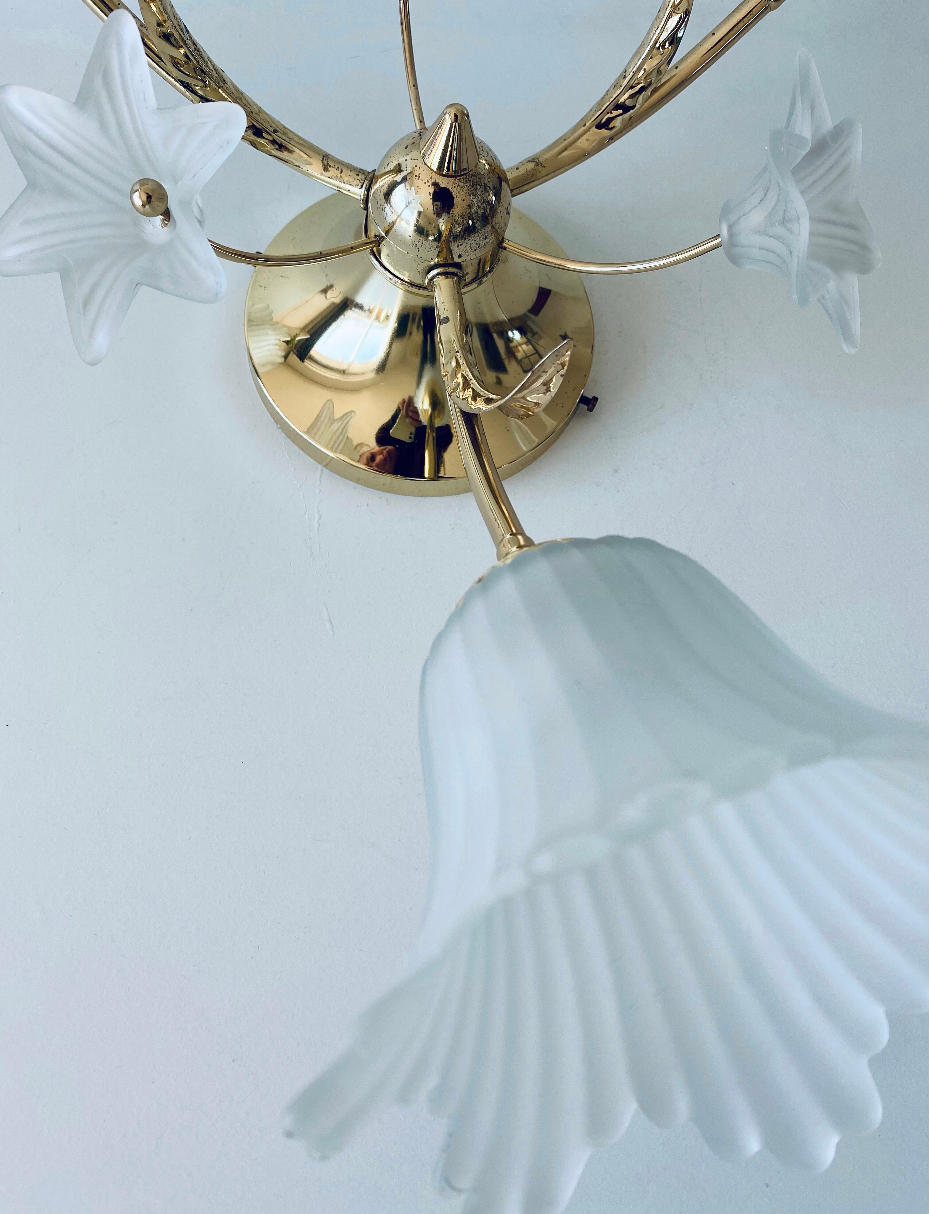Ceiling lamp art deco flowers three fires