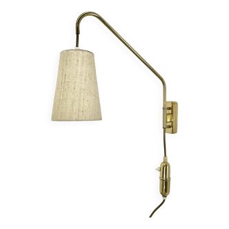 Minimalist Adjustable Swing Arm counterweight Brass Wall Light, Germany 1950