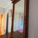 Chest of drawers with 4 drawers in cherry wood with a mirror in classic style – beautiful dimensions.