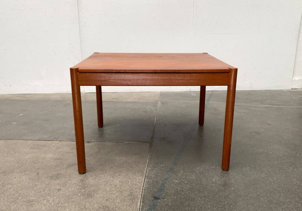 Mid-century Danish teak coffee table by Magnus Olesen, 1960s.