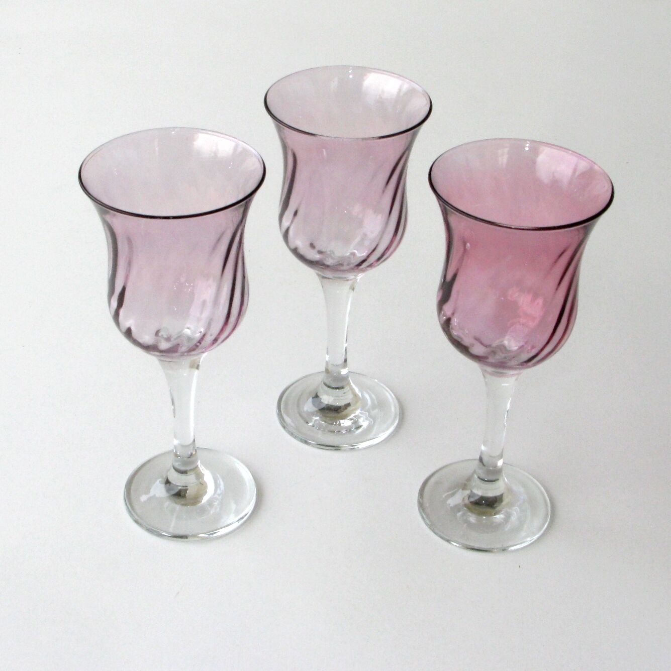6 old pearlescent iridescent foot glasses - Old pink and amber