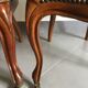 Paire de chaises médaillon style Louis Philippe en velours rose