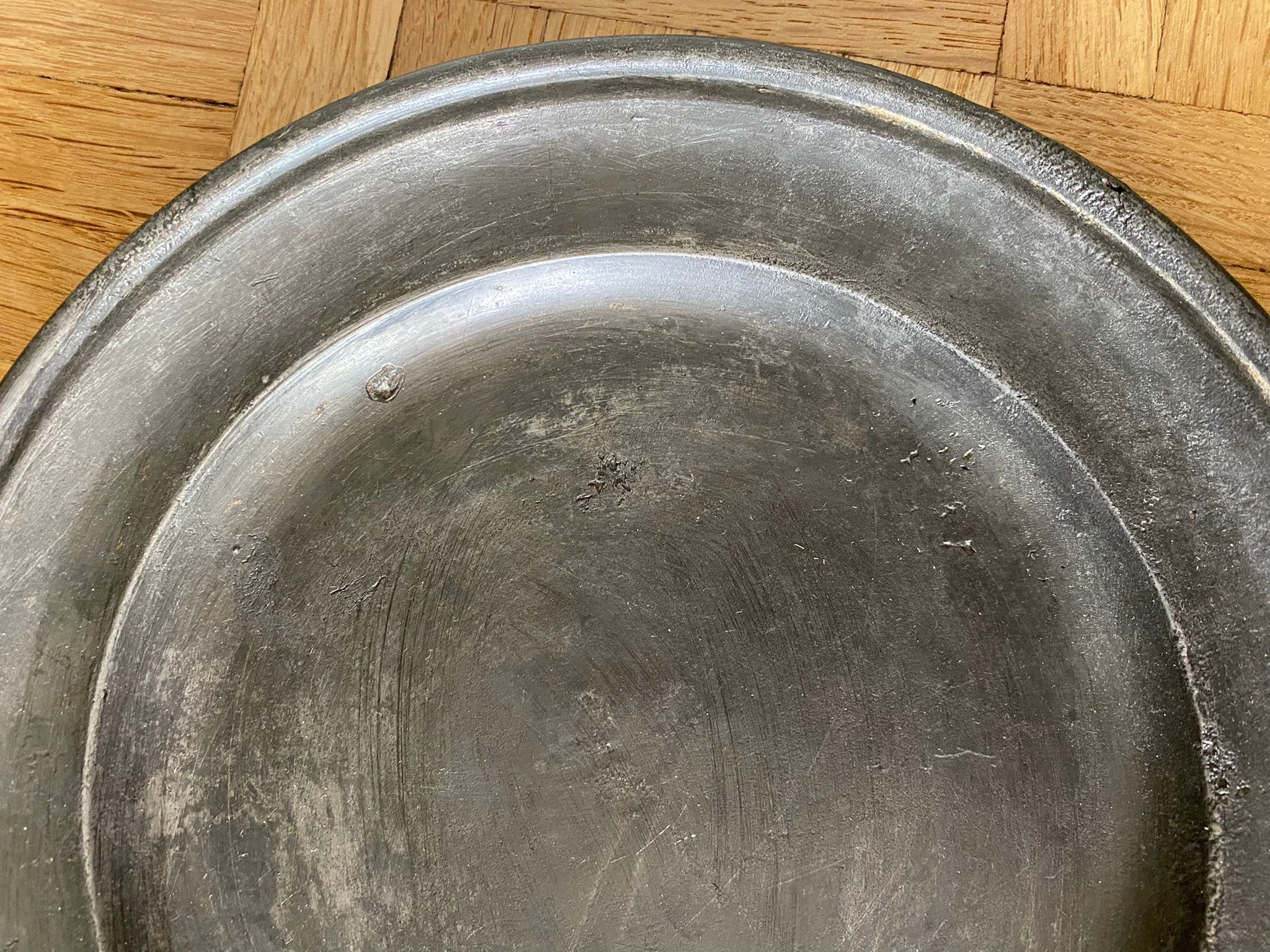 Tin plates