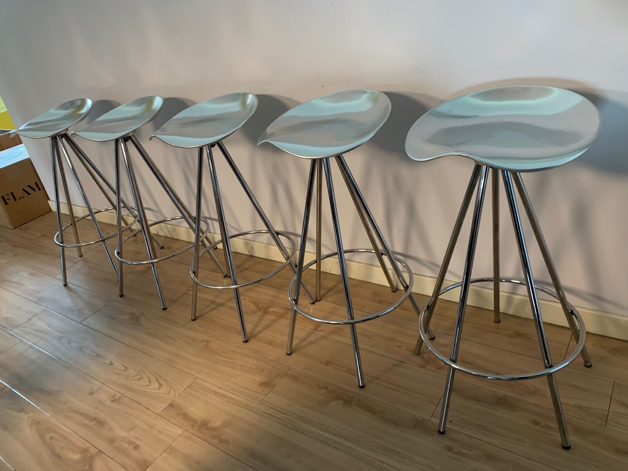 Set of 5 stools "Jamaica" by designer Pepe Cortes production Amat