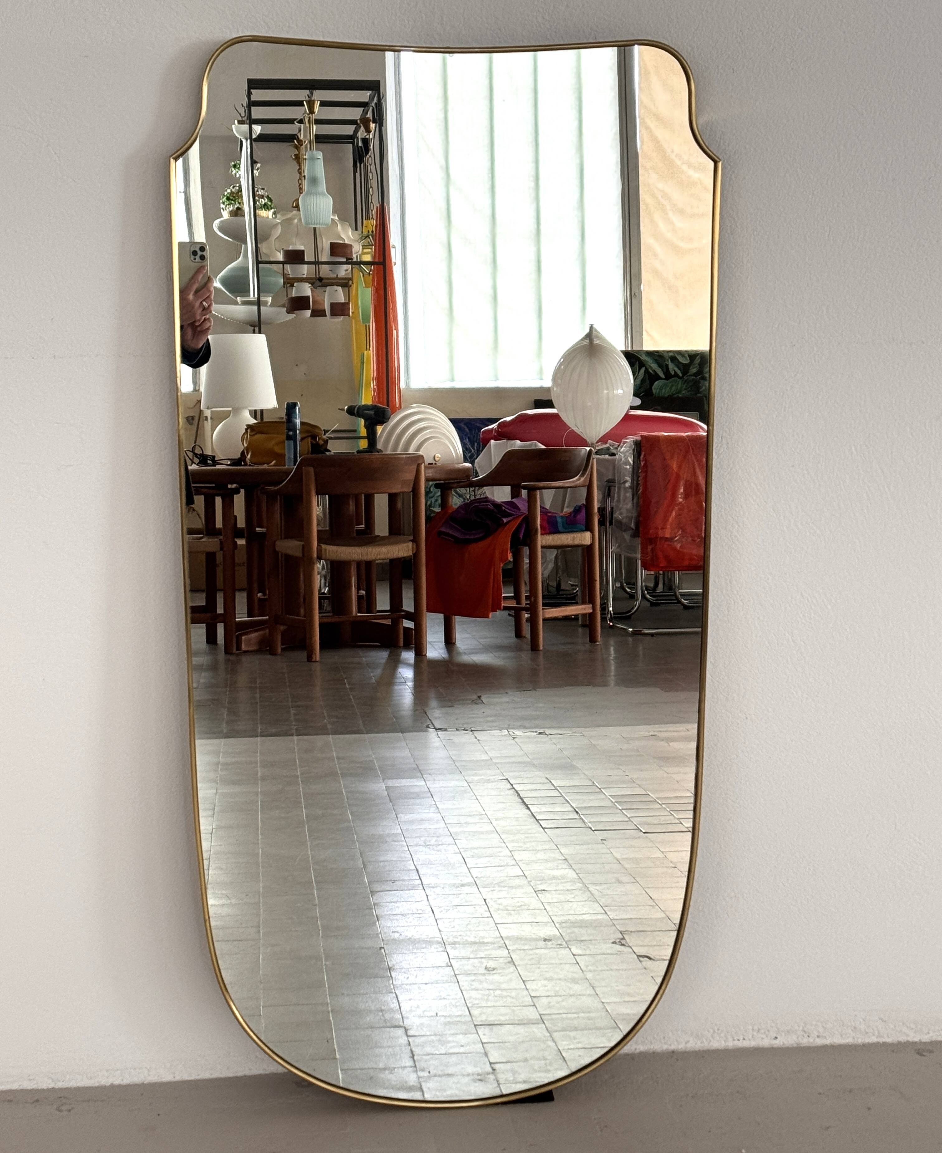 Miroir italien en laiton, 1950