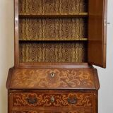 Venetian scriban secretary in Louis XV style, inlaid with walnut.