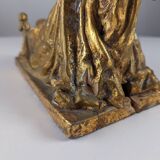 Sculpture Reine et Anges en terre cuite dorée
