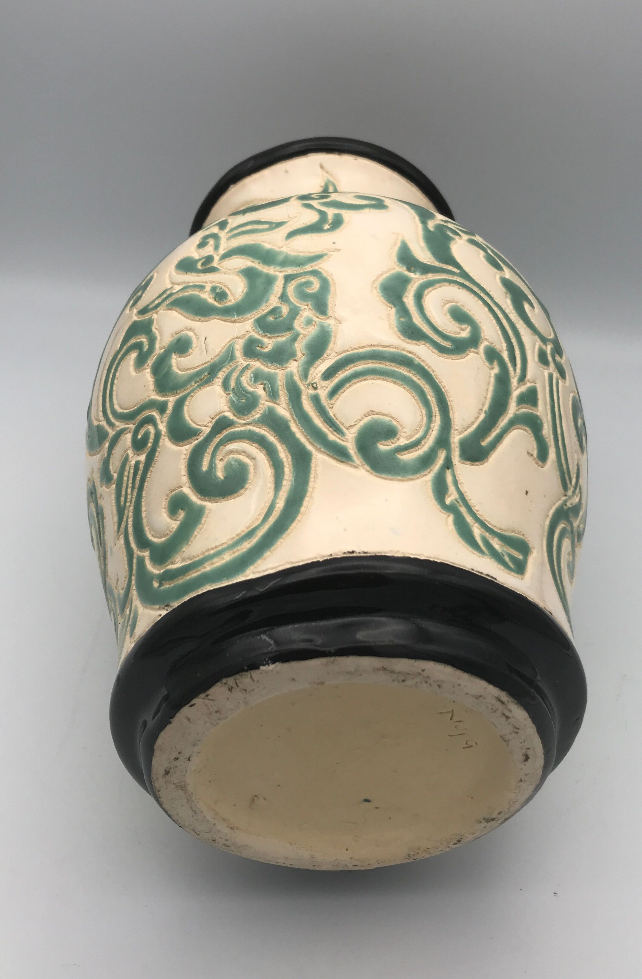Vintage vase in glazed ceramic with carved decoration of arabesque 22.5 cm