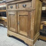 Kitchen dresser