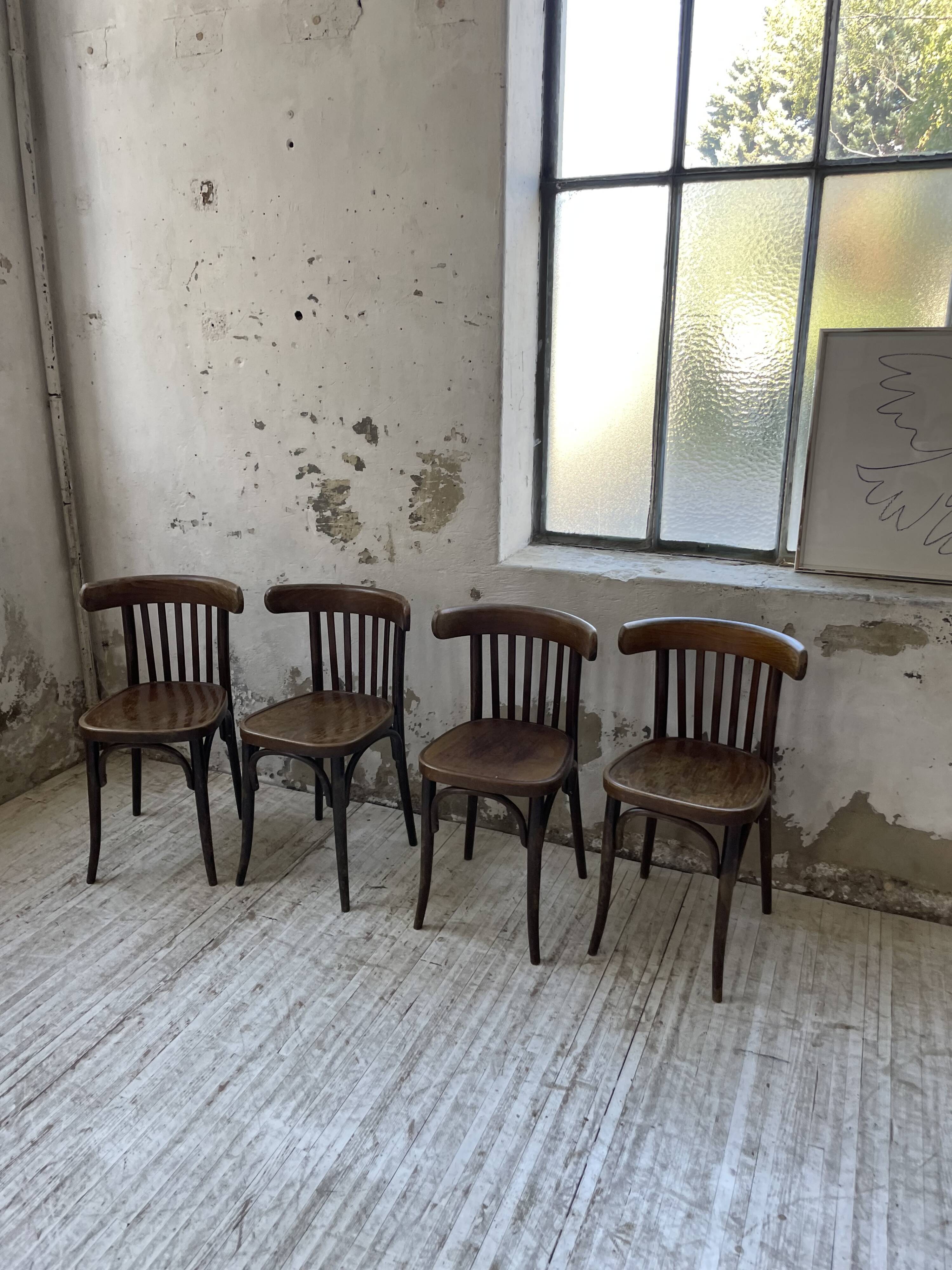 Set of 4 wooden bistro chairs