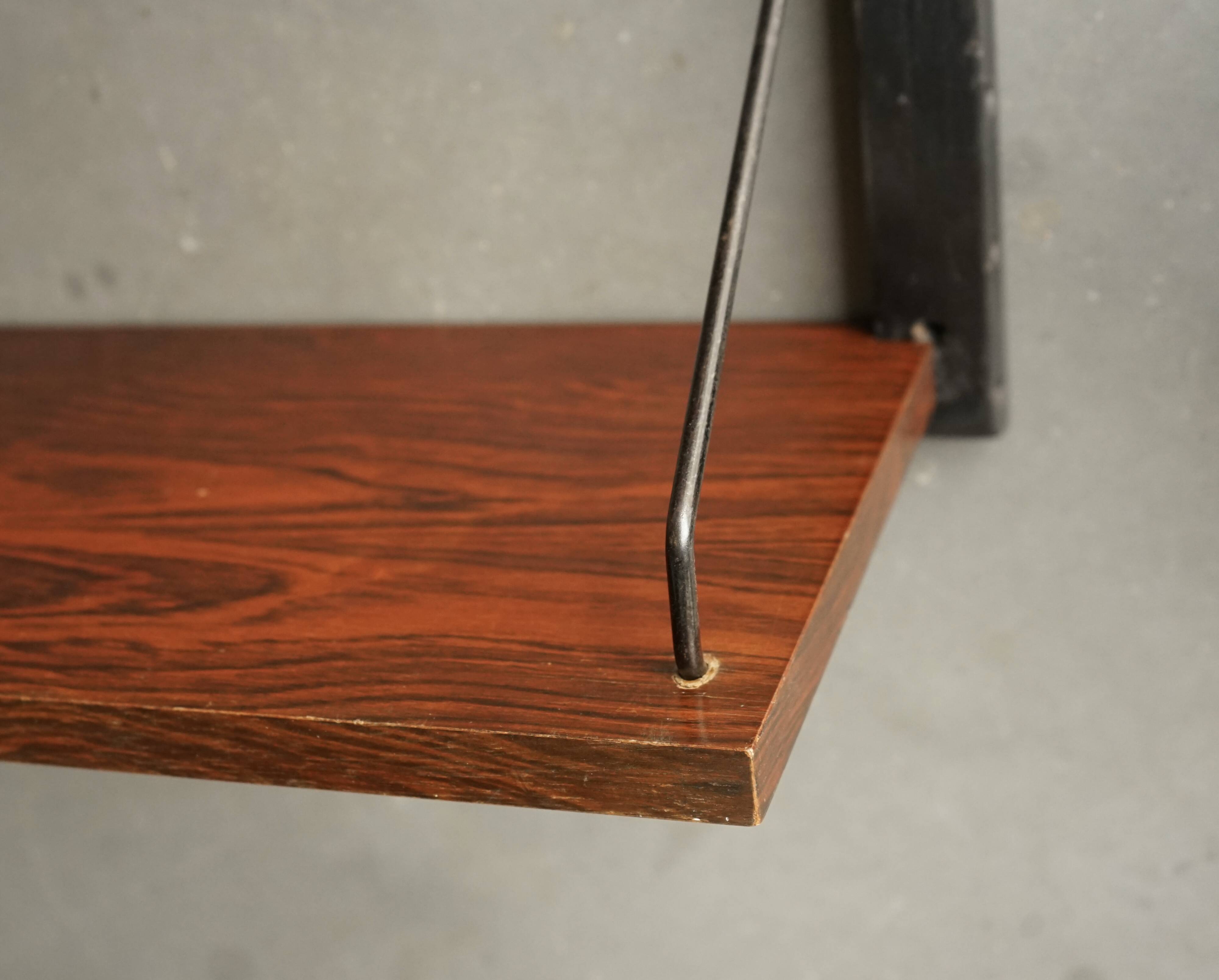 Etagère danoise du milieu du siècle par Poul Cadovius pour Cado, années 1960