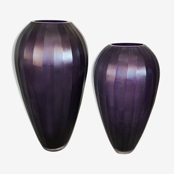 Paire de vases violets des années 1970 en verre de Murano. Fabriqué en Italie