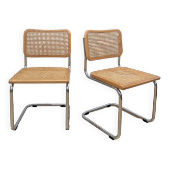 2 B32 chairs designed by Marcel Breuer