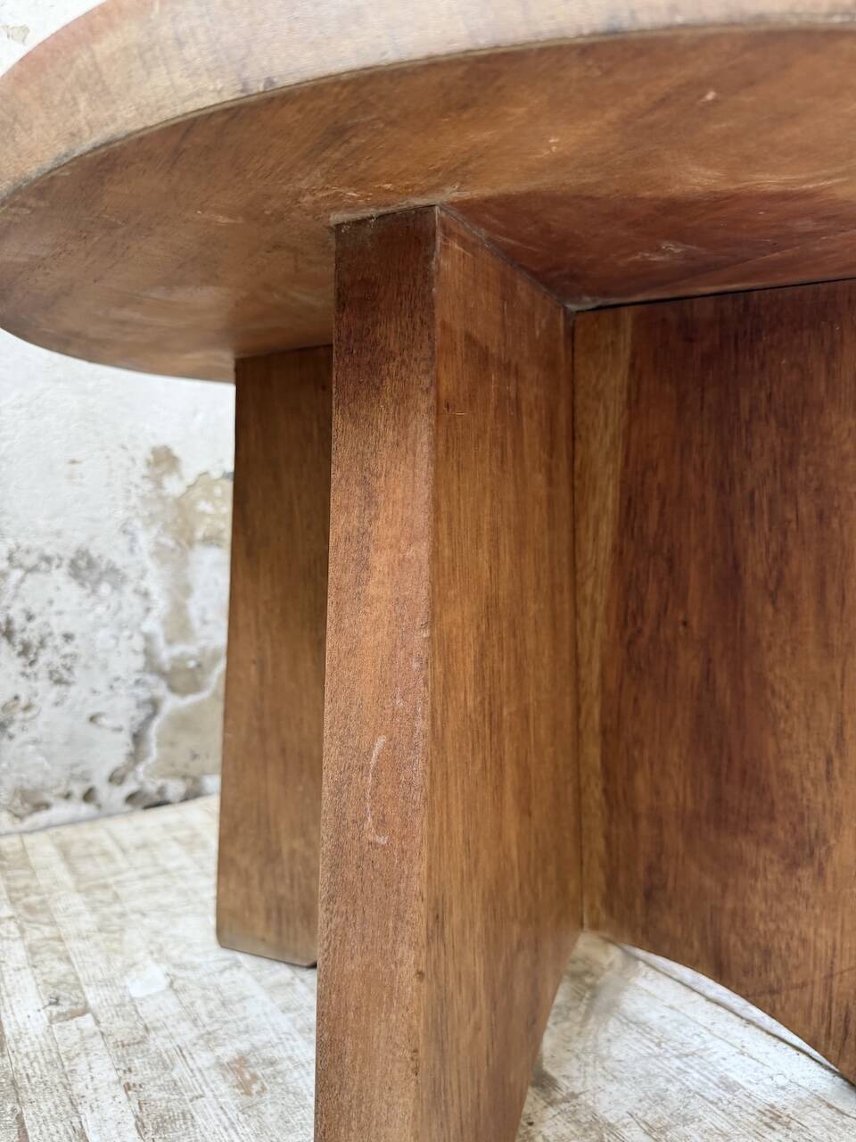 Constructivist gueridon 1950 mahogany