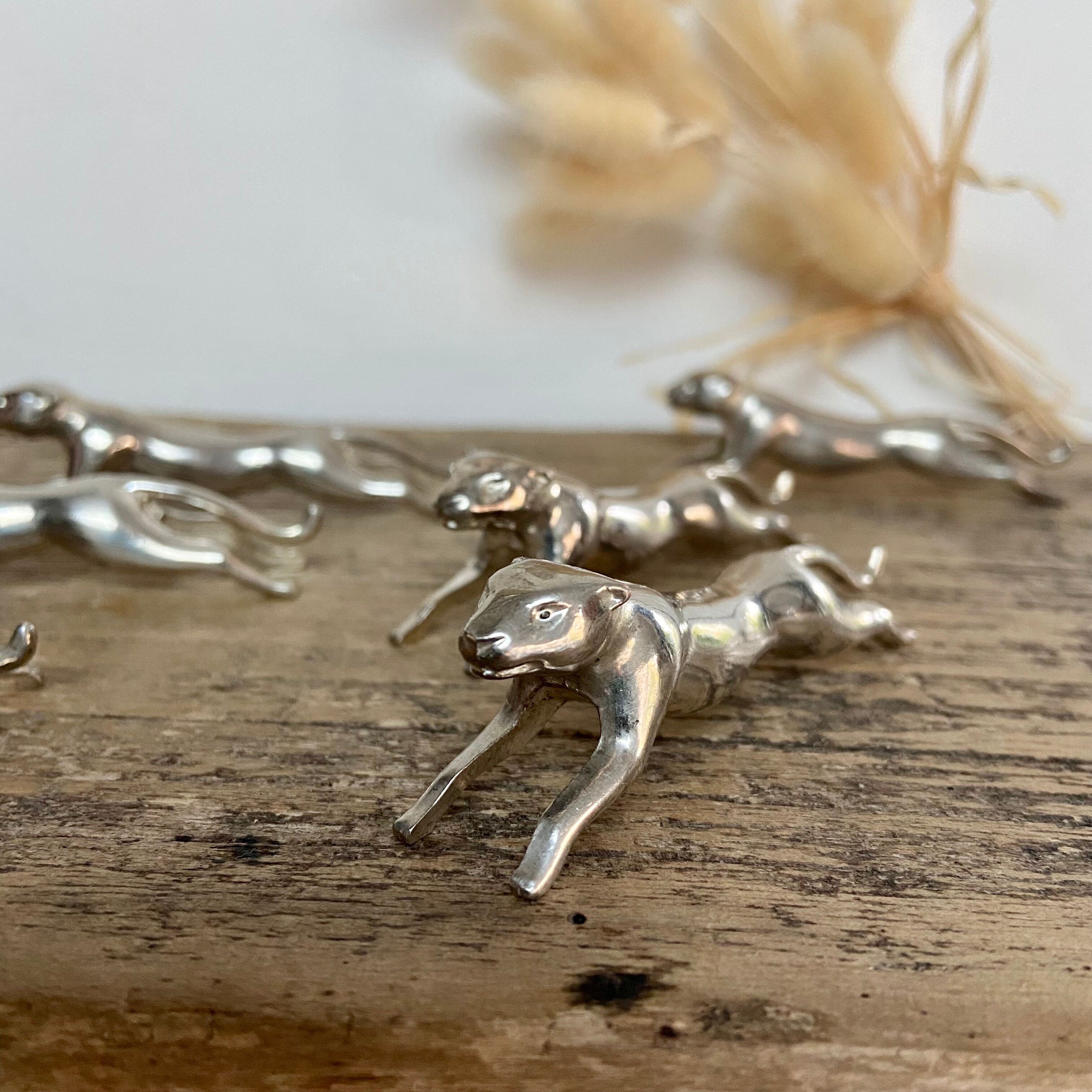 Set of 6 Jaguar knife holders