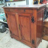 Low cabinet / sideboard