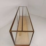 Comptoir de magasin ancien en laiton anglais – modèle étroit avec mesures en yards